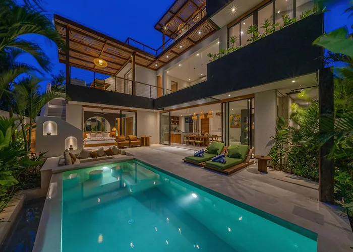 Kusa - 3br With Rooftop, Bbq & Sunset Views 别墅 *