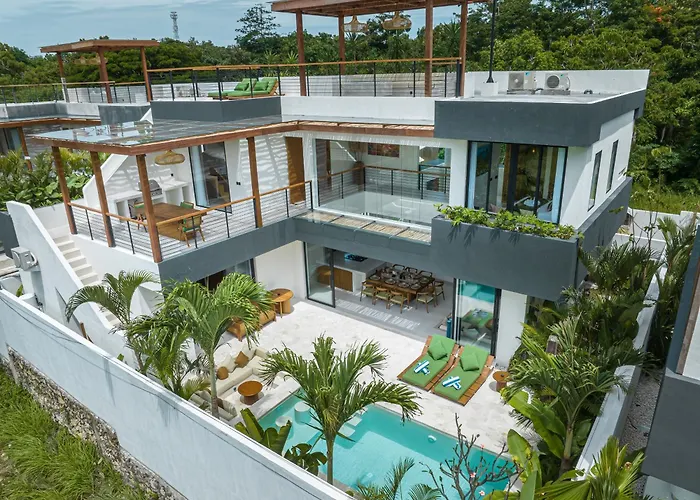 别墅 Kusa - 3br With Rooftop, Bbq & Sunset Views 乌鲁瓦图