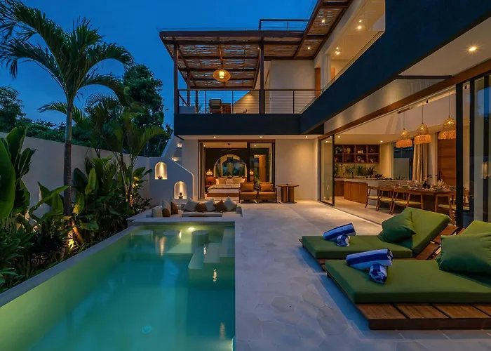 Kusa - 3br With Rooftop, Bbq & Sunset Views 别墅 乌鲁瓦图