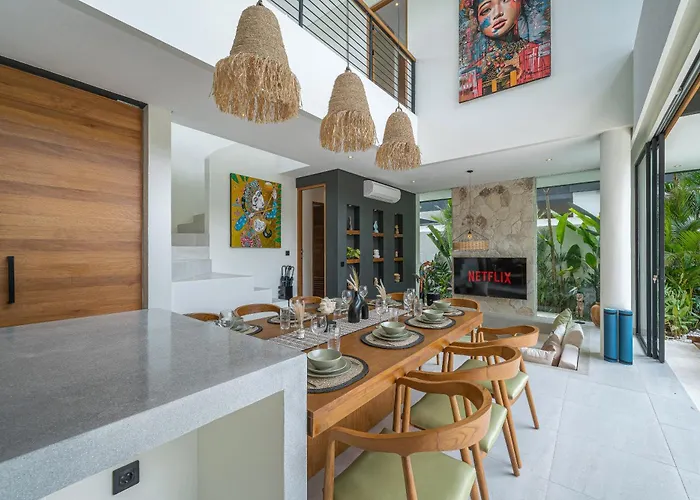 Kusa - 3br With Rooftop, Bbq & Sunset Views *