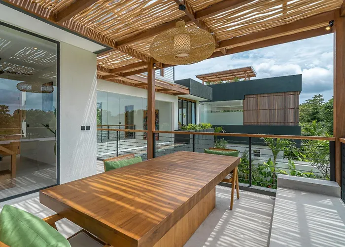 别墅 Kusa - 3br With Rooftop, Bbq & Sunset Views 乌鲁瓦图