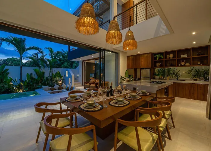 Kusa - 3br With Rooftop, Bbq & Sunset Views 乌鲁瓦图