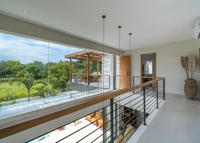 Kusa - 3br With Rooftop, Bbq & Sunset Views 乌鲁瓦图