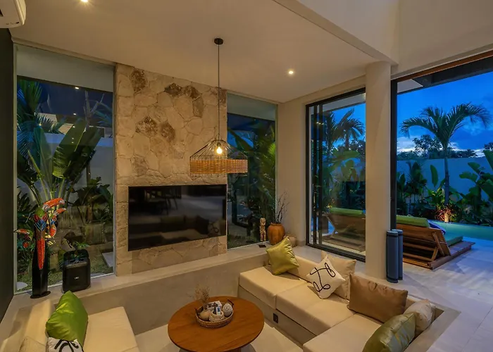 Kusa - 3br With Rooftop, Bbq & Sunset Views 别墅