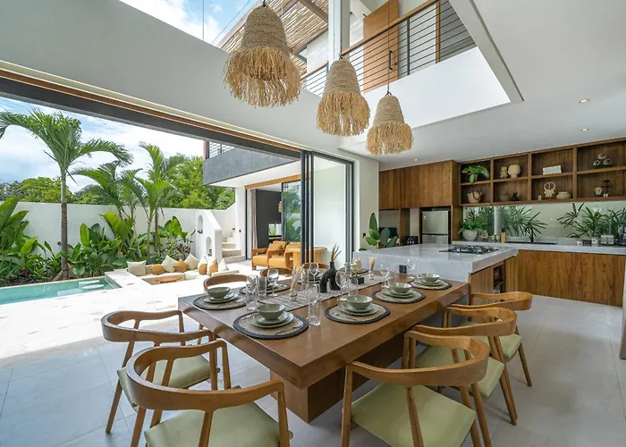 Kusa - 3br With Rooftop, Bbq & Sunset Views