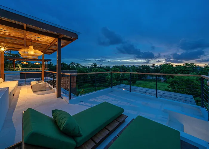 Kusa - 3br With Rooftop, Bbq & Sunset Views 别墅 乌鲁瓦图